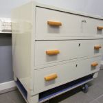 688 1514 CHEST OF DRAWERS